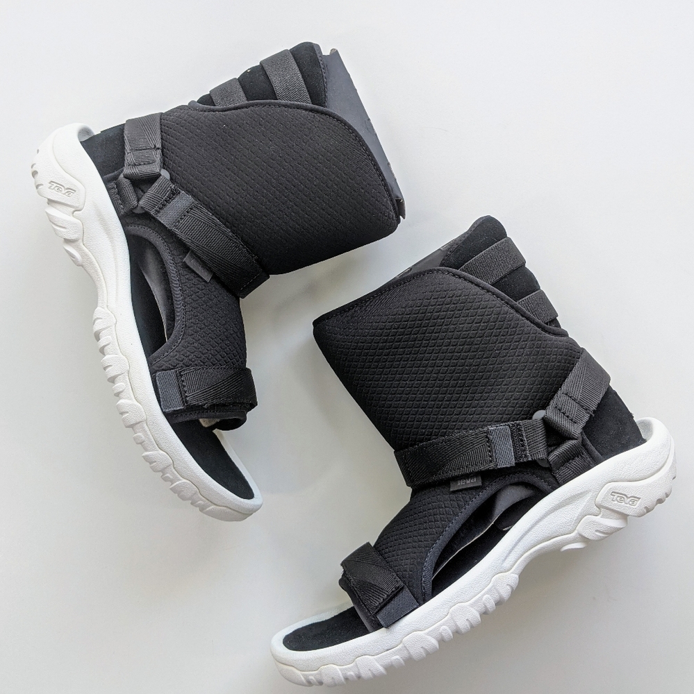 Teva x Ugg Hybrid Sport Sandals Unisex  NIB - Picture 2 of 7